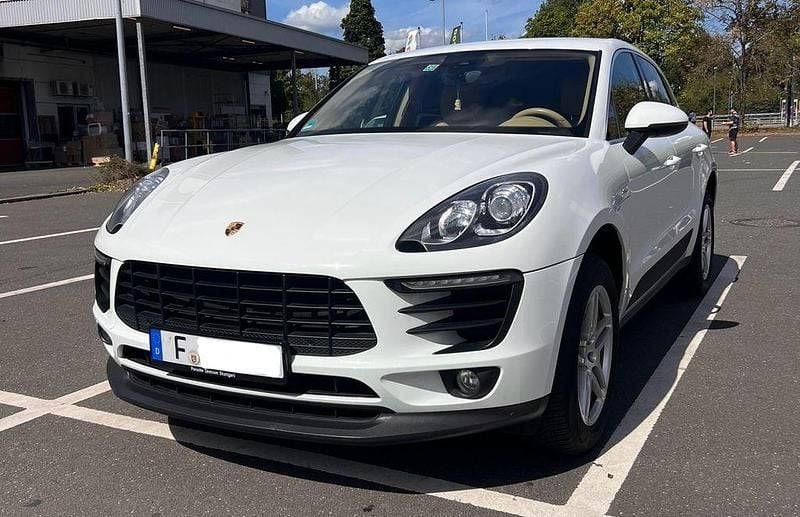 Gebraucht Porsche Macan S 258 PS (189 kW) 2016 Weiß SUV