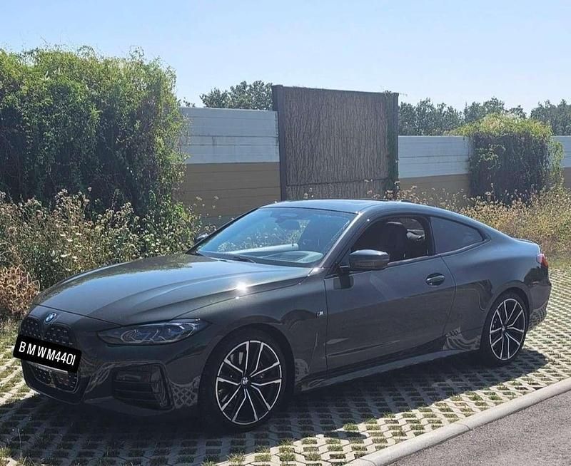 Grau Gebraucht 2020 BMW 440 M Sport Coupé | 45.000 € - Bild 1/4