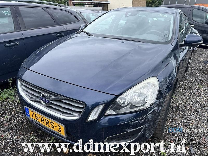 Blau Gebraucht 2011 Volvo S60 Kinetic Limousine | 2.999 € (Superpreis) - Bild 1/4