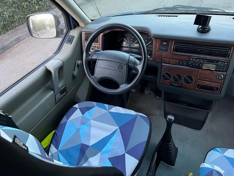 Gebraucht VW T4 102 PS (75 kW) 1998 Blau Van