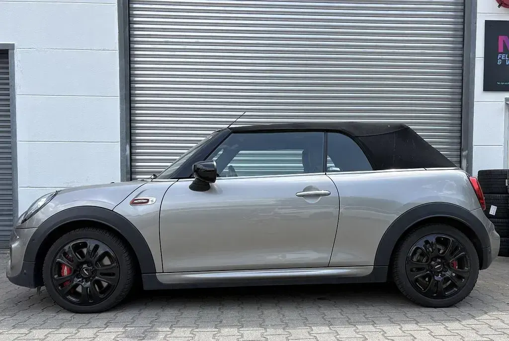Gebraucht Mini John Cooper Works Cabriolet 231 PS (169 kW) 2019 Melting silver metallic Cabrio