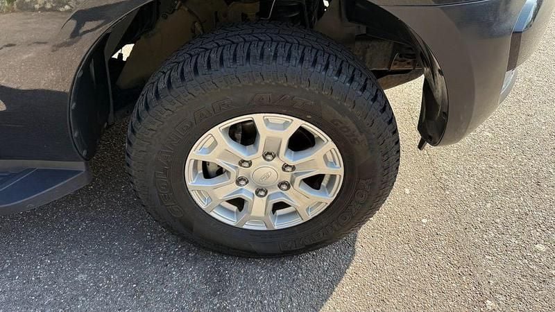 Gebraucht Ford Ranger 160 PS (117 kW) 2016 Schwarz Pickup