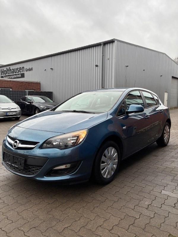 Gebraucht Opel Astra 115 PS (84 kW) 2014 Blau Kleinwagen