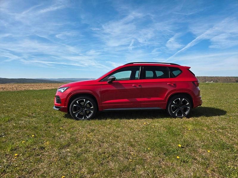 Używany Cupra Ateca 300 KM (220 kW) 2022 Czerwony SUV