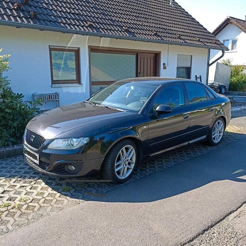 Schwarz Gebraucht 2011 Seat Exeo Sport Limousine | 6.600 € (Fairer Preis) - Bild 1/4
