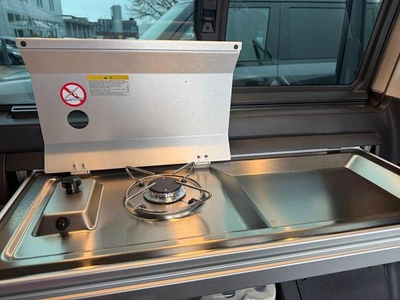 Gebraucht VW California Beach 251 PS (184 kW) 2023 Grau Van