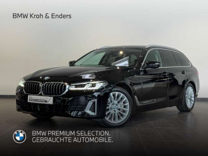 Schwarz Gebraucht 2021 BMW 540 Luxury Line Kombi | 40.490 € (Fairer Preis) - Bild 1/4