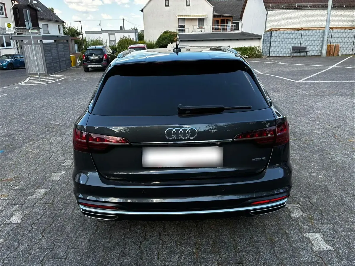 Gebraucht Audi A4 S-Line 286 PS (210 kW) 2020 Grau Kombi