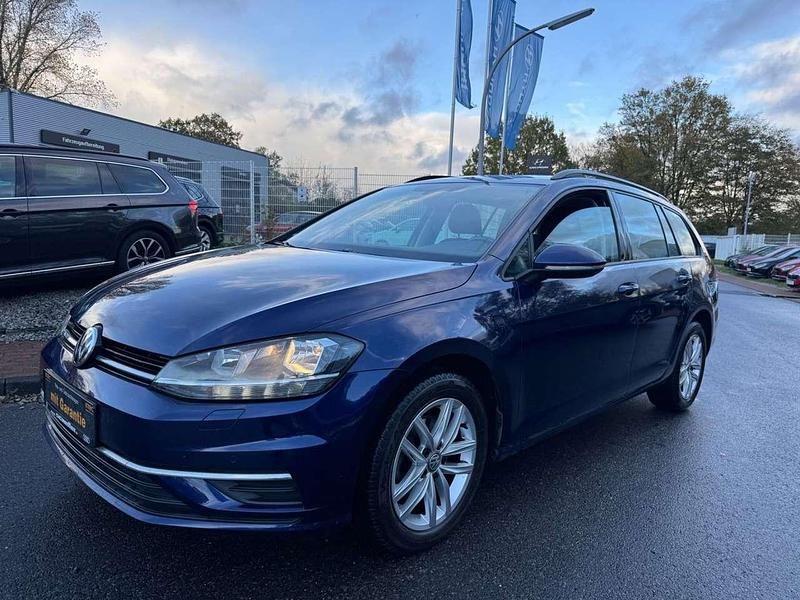 Blau Gebraucht 2018 VW Golf VII Join Kombi | 12.990 € (Guter Preis) - Bild 1/4