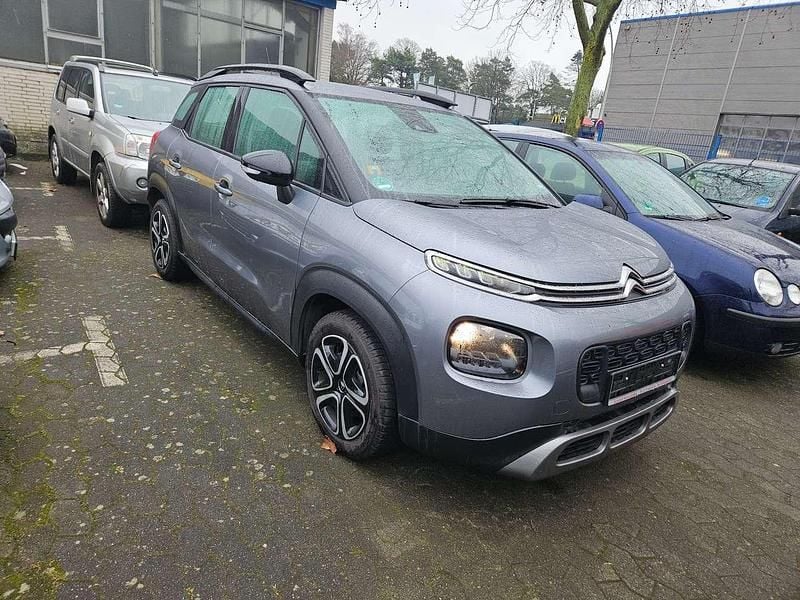 Grau Gebraucht 2018 Citroën C3 Aircross Live SUV | 5.900 € - Bild 1/4
