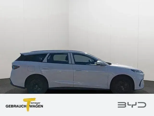 Käytetty BYD Seal Boost 184 HP (135 kW) 2025 Valkoinen Farmari