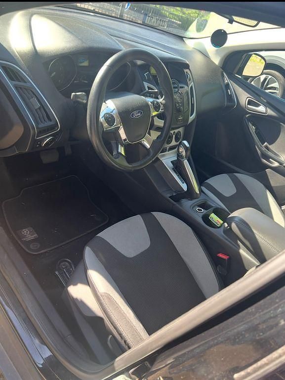 Usata Ford Focus 125 CV (91 kW) 2013 Nero Berlina
