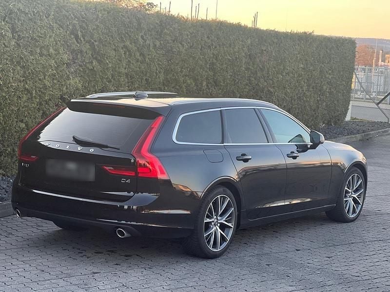 Gebraucht Volvo V90 190 PS (139 kW) 2018 Schwarz Kombi