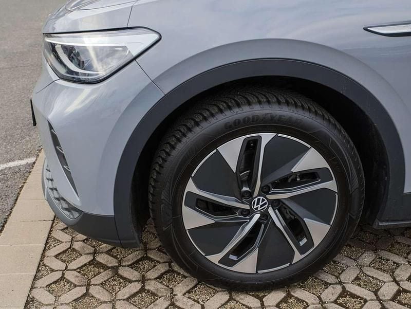 Gebraucht VW ID.4 Pure 108 kW (148 PS) 2023 Mondsteingrau SUV