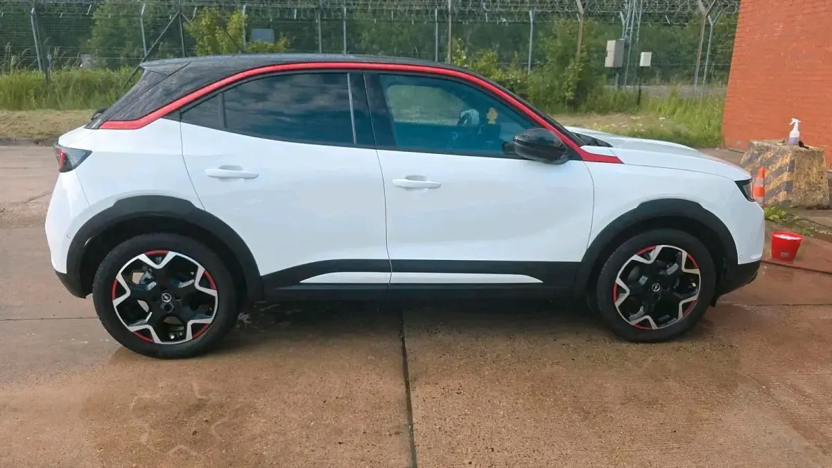 Gebraucht Opel Mokka 131 PS (96 kW) 2021 Weiß SUV