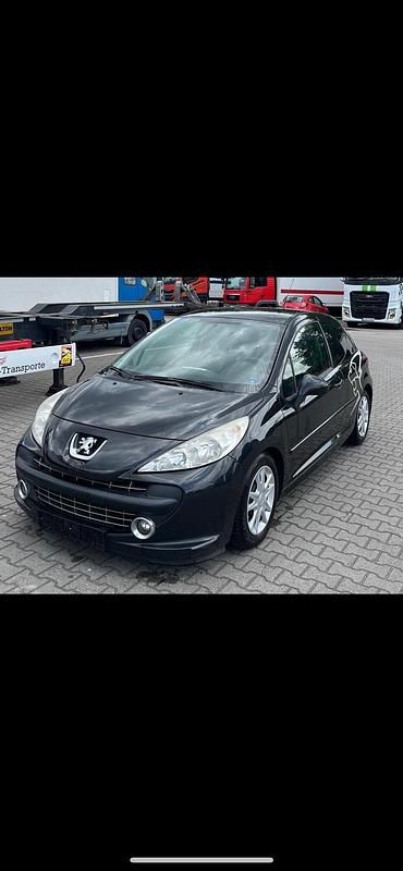Gebraucht 2008 Peugeot 207 Kleinwagen | 950 € (Guter Preis) - Bild 1/4