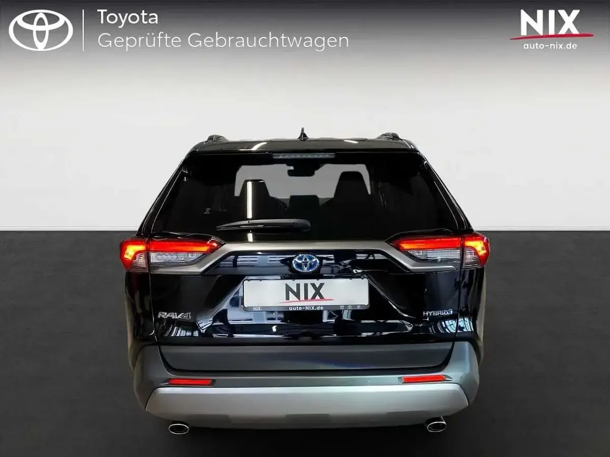 Gebraucht Toyota RAV4 Hybrid Team 222 PS (163 kW) 2020 Tiefschwarz mica metallic SUV