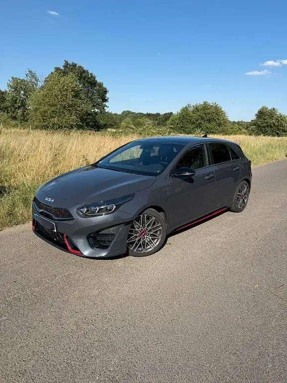 Gebraucht Kia Ceed GT GT 204 PS (150 kW) 2024 Grau Limousine