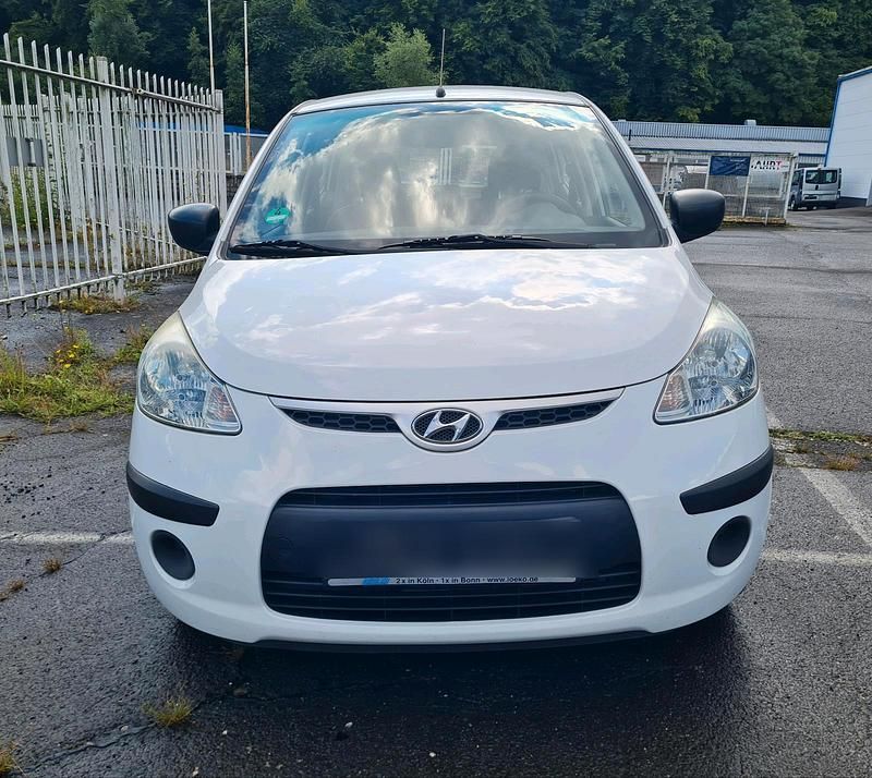 Weiß Gebraucht 2010 Hyundai i10 Kleinwagen | 1.750 € (Guter Preis) - Bild 1/4