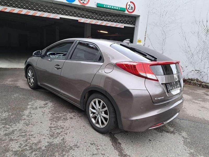 Gebraucht Honda Civic Comfort 141 PS (103 kW) 2013 Urban titanium m. Kleinwagen