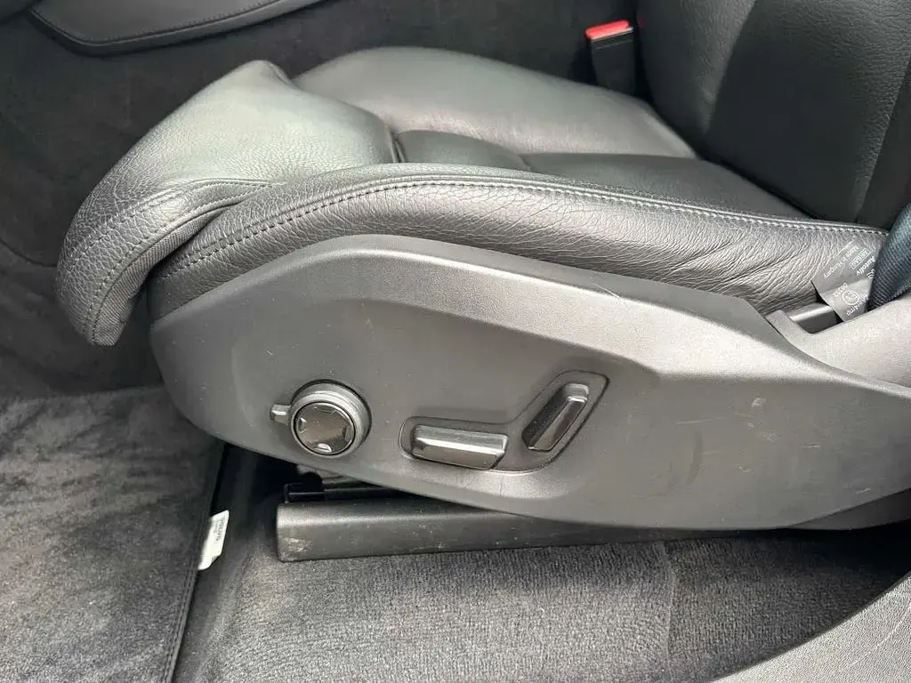 Gebraucht Volvo XC90 Plus 235 PS (172 kW) 2022 Grau SUV