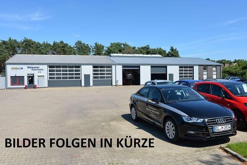 Mythosschwarz metallic Gebraucht 2018 Audi A3 S-Line Kleinwagen | 18.990 € (Fairer Preis) - Bild 1/1