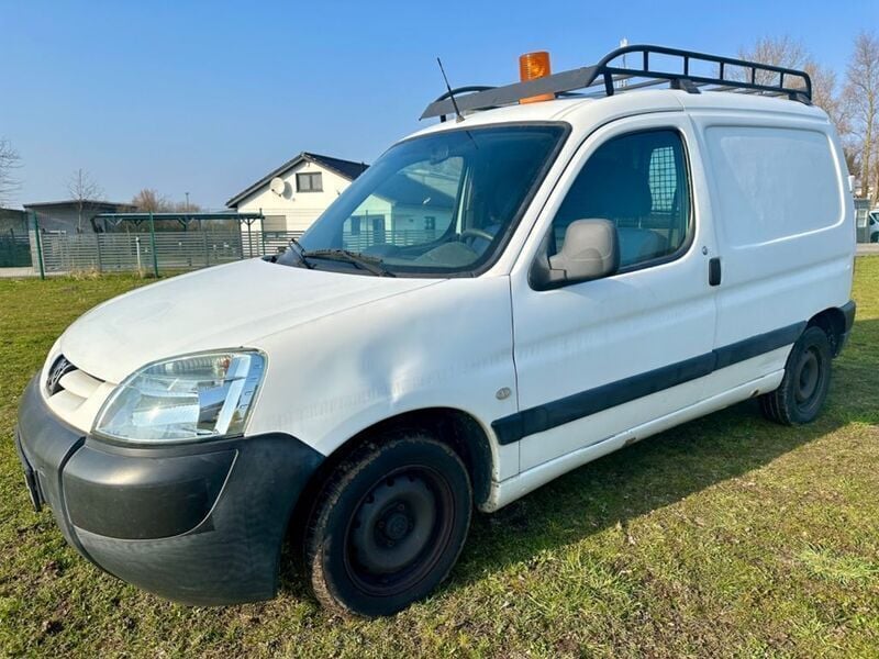 Gebraucht Peugeot Partner Comfort 69 PS (50 kW) 2006 Weiß Van / Kleinbus