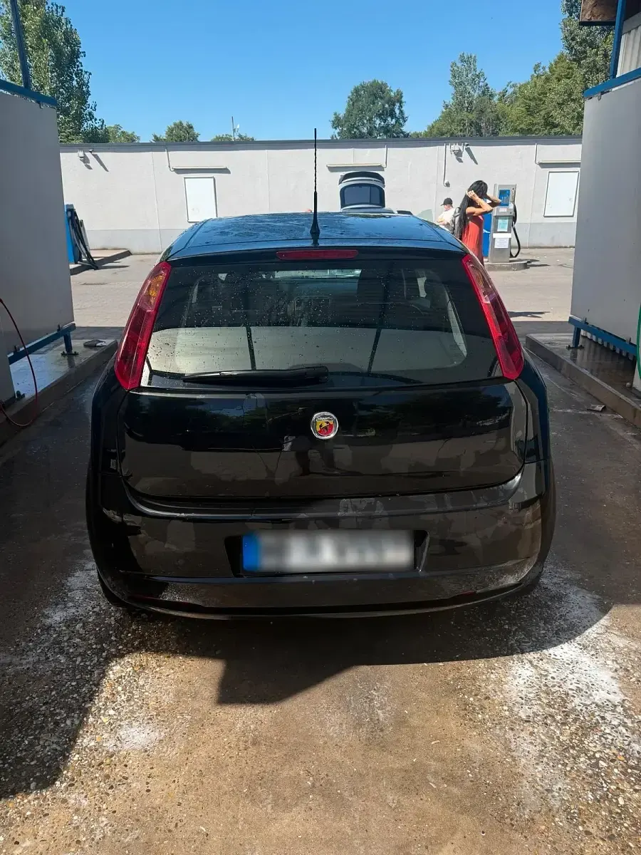 Gebraucht Fiat Punto 65 PS (47 kW) 2009 Schwarz Kleinwagen
