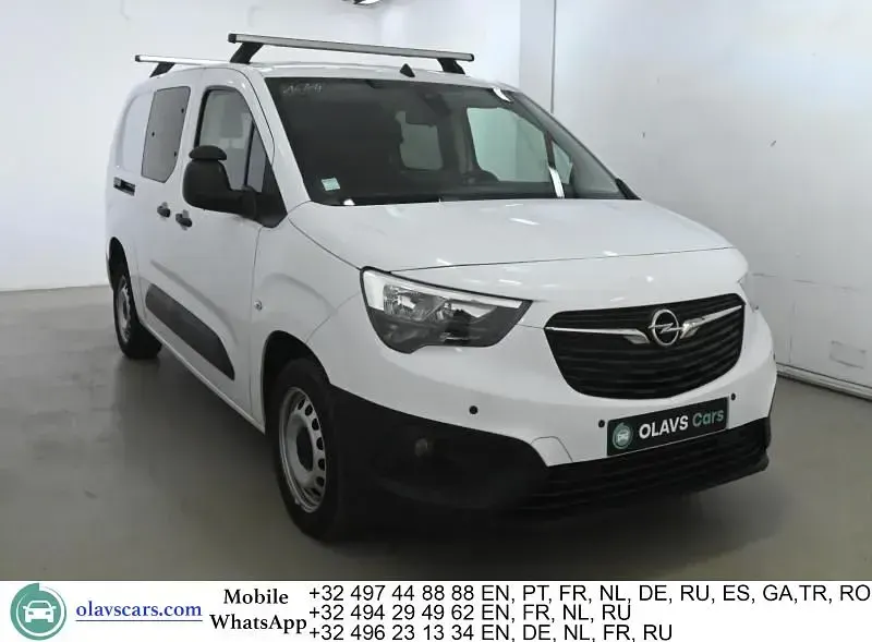 Gebraucht Opel Combo 131 PS (96 kW) 2023 Weiß Van / Kleinbus