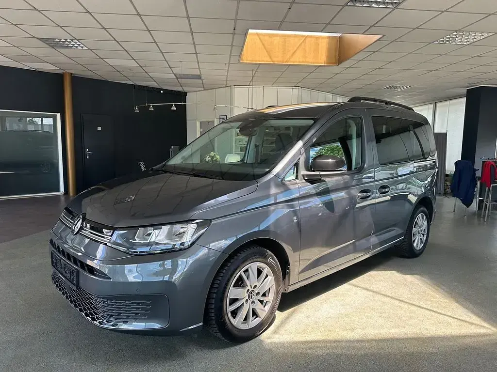Gebraucht VW Caddy Life 102 PS (75 kW) 2021 Grau Van / Kleinbus