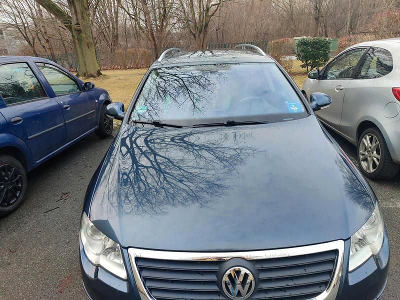 Gebraucht VW Passat 150 PS (110 kW) 2010 Andere farben Kombi