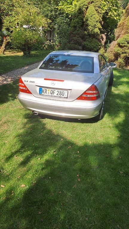 Gebraucht Mercedes SLK200 163 PS (119 kW) 2003 Silber Cabrio