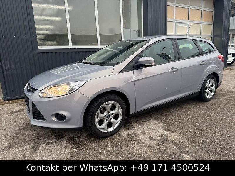 Micastonesilber metallic Gebraucht 2011 Ford Focus Trend Kombi | 3.390 € (Fairer Preis) - Bild 1/4