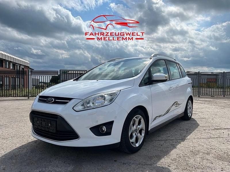 Weiß Gebraucht 2011 Ford Grand C-Max Trend Van / Kleinbus | 6.990 € (Fairer Preis) - Bild 1/4