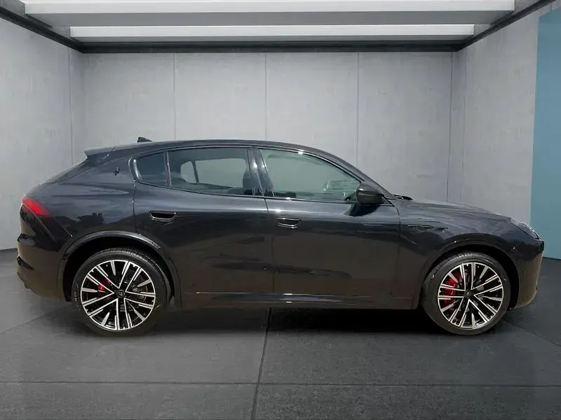 Gebraucht Maserati Grecale 330 PS (242 kW) 2025 Schwarz SUV
