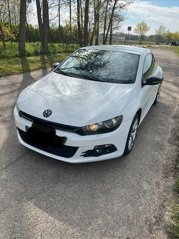 Second-hand VW Scirocco 122 CP (89 kW) 2012 Alb Coupe