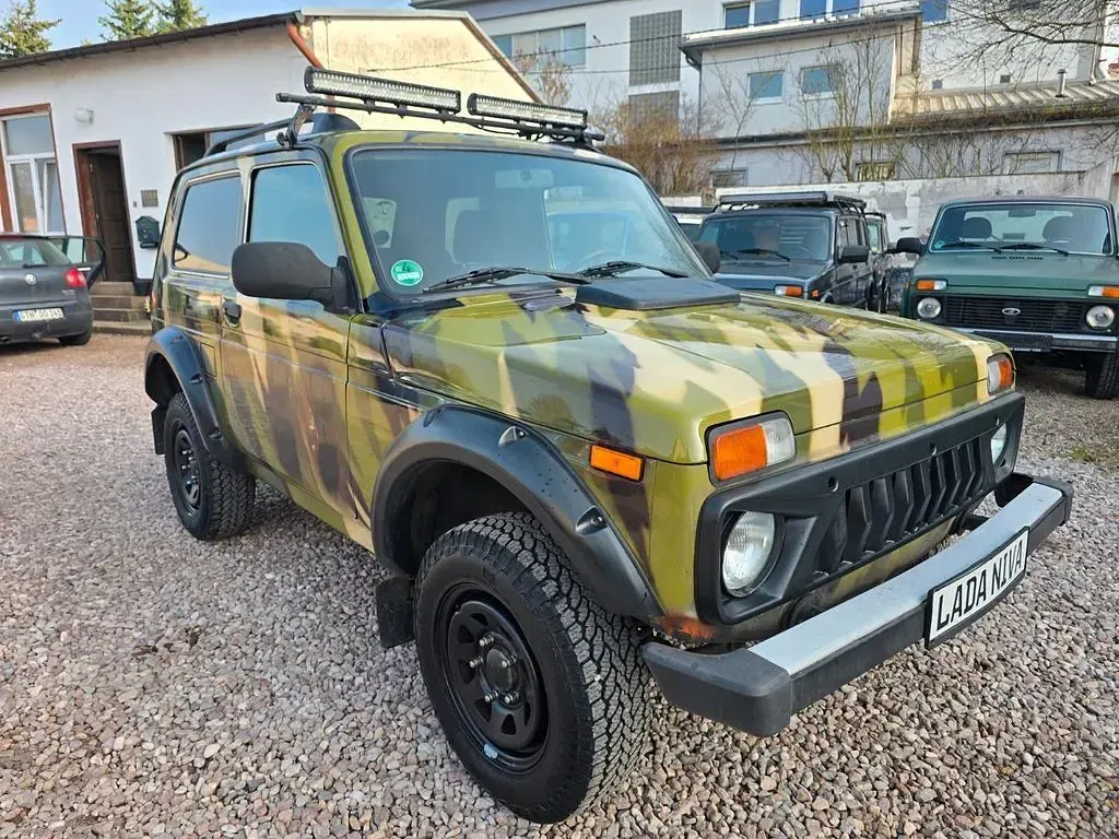 Second-hand Lada Taiga 83 CP (61 kW) 2017 Verde SUV
