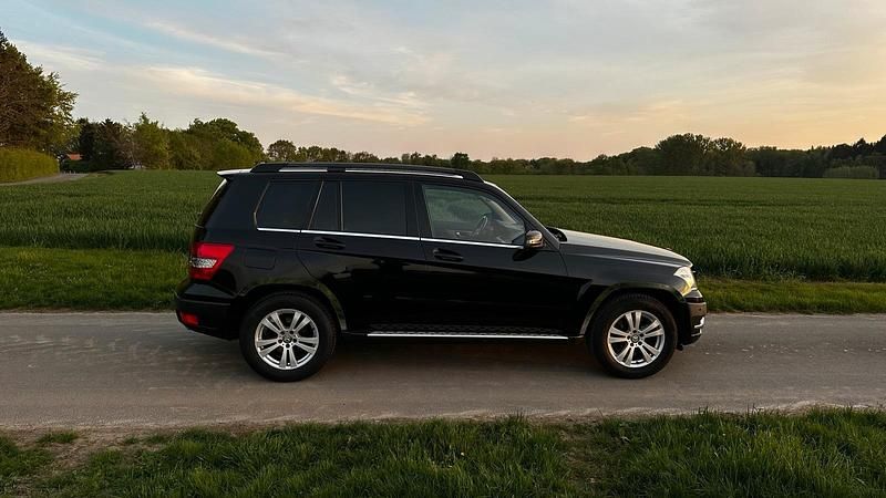 Gebraucht Mercedes GLK320 224 PS (164 kW) 2009 Schwarz SUV