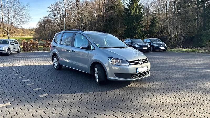 Gebraucht VW Sharan 150 PS (110 kW) 2013 Grau Van / Kleinbus
