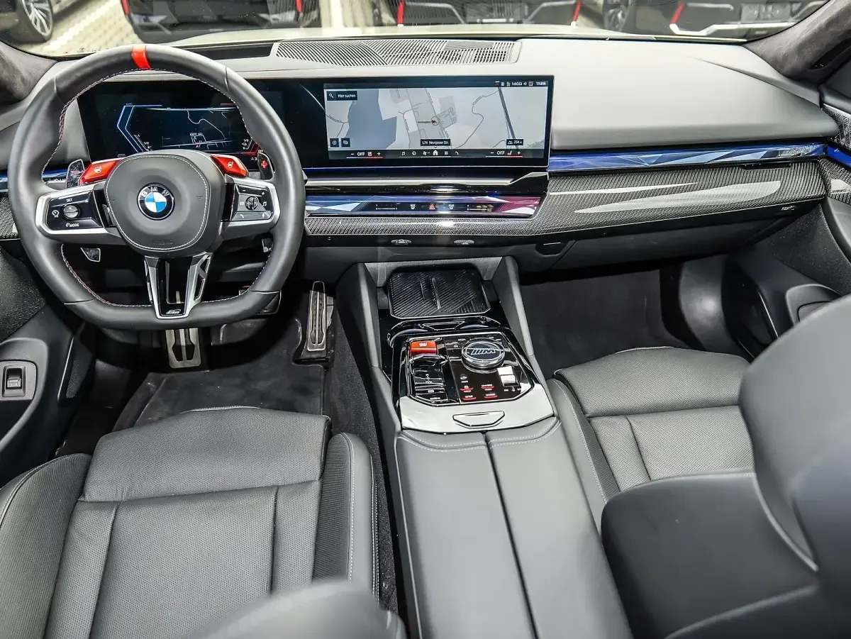 Gebraucht BMW M5 M Sport 727 PS (534 kW) 2024 Grau Limousine