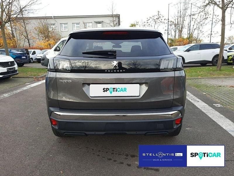 Gebraucht Peugeot 3008 Allure 136 PS (100 kW) 2024 Grau SUV