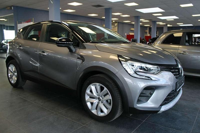 Gebraucht Renault Captur Evolution 140 PS (102 kW) 2023 Grau SUV
