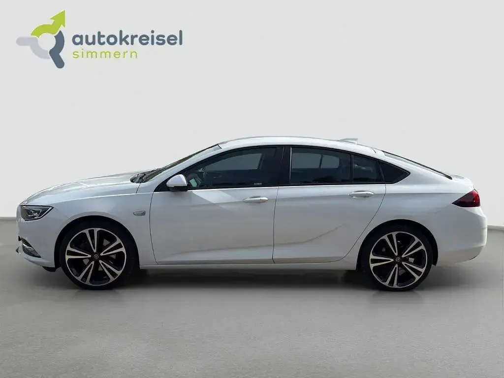 Gebraucht Opel Insignia Business Edition 170 PS (125 kW) 2017 Weiß Limousine