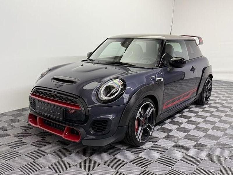 Gebraucht Mini John Cooper Works 306 PS (225 kW) 2020 Racing grey metallic Kleinwagen