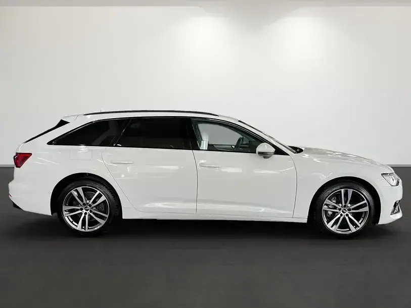 Gebraucht Audi A6 Sport 245 PS (180 kW) 2023 Ibisweiß Kombi
