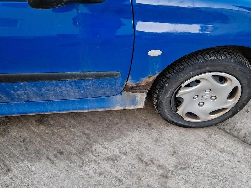 Gebraucht Peugeot 206 68 PS (50 kW) 2002 Blau Kleinwagen