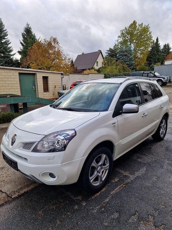 Gebraucht Renault Koleos Bose Edition 150 PS (110 kW) 2011 Weiß SUV