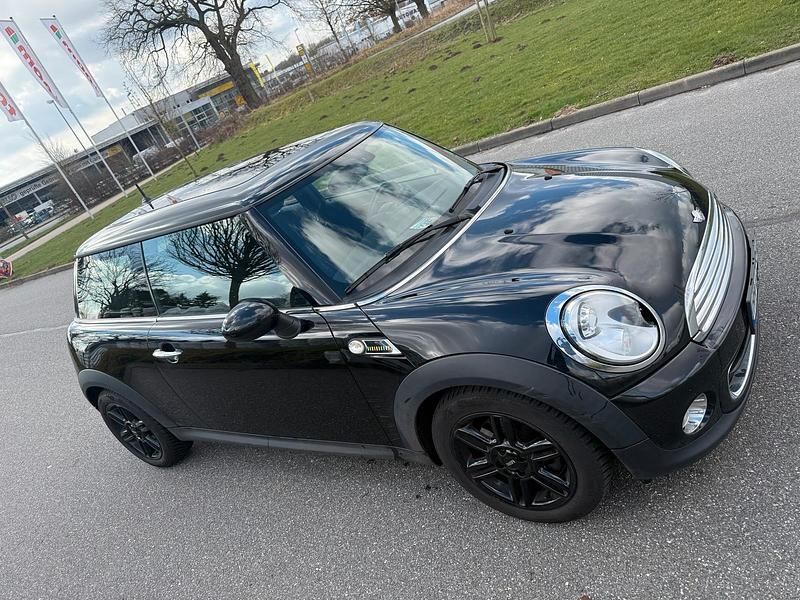 Second-hand Mini ONE 90 CP (66 kW) 2013 Negru Hatchback