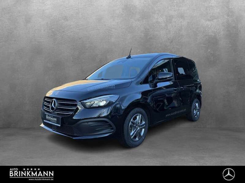 Loparitschwarz Gebraucht 2024 Mercedes T180 Style Van / Kleinbus | 31.990 € (Teuer) - Bild 1/4