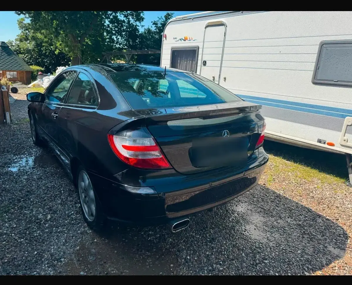 Gebraucht Mercedes C200 163 PS (119 kW) 2006 Schwarz Coupé